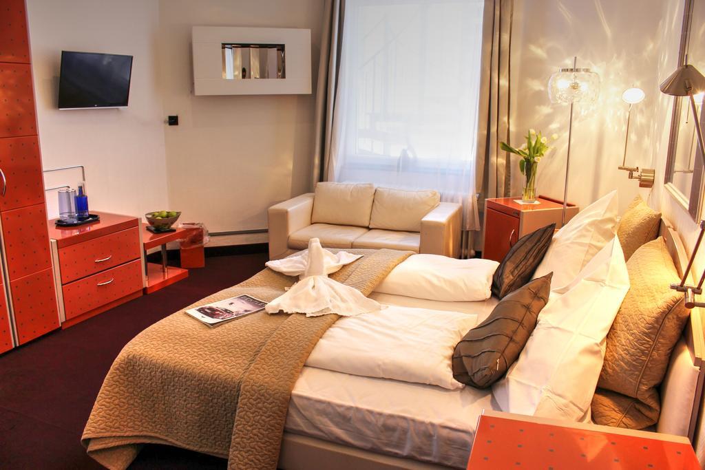 Plenus Boutique Hotel BRE Exterior photo