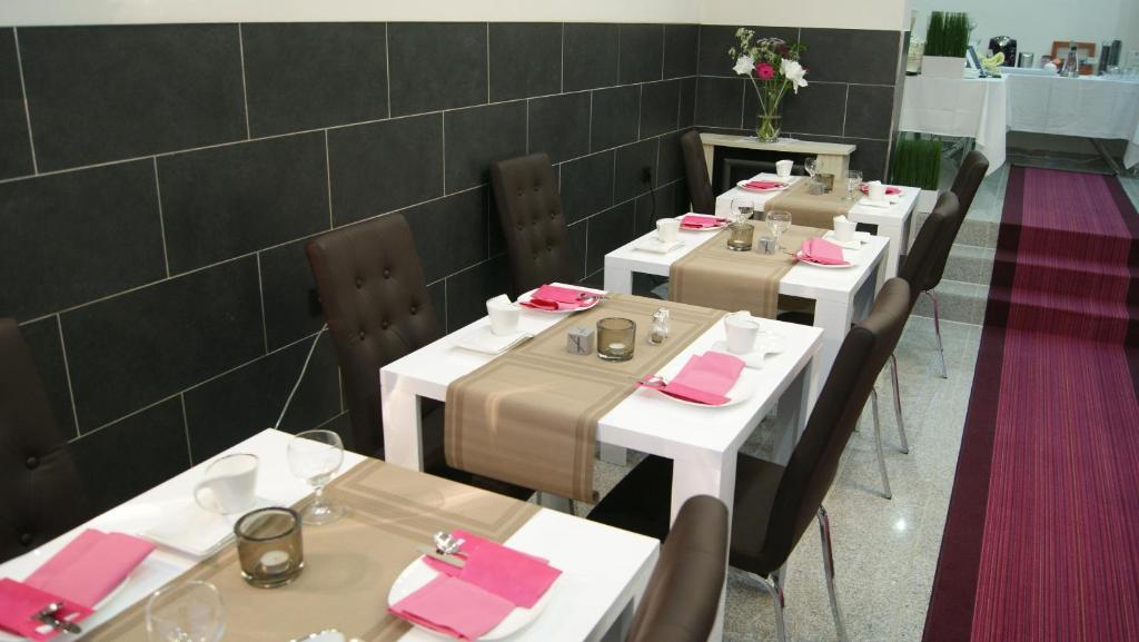 Plenus Boutique Hotel BRE Exterior photo